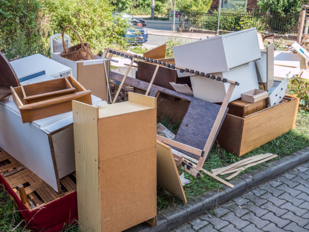 Best Yard Cleanup Services  in Rexland Acres, CA